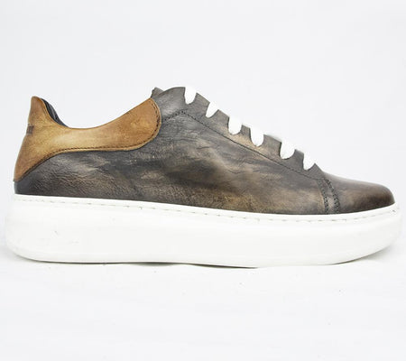 RAF 80175 SNEAKERS IN  CHESTNUT & COGNAC  .