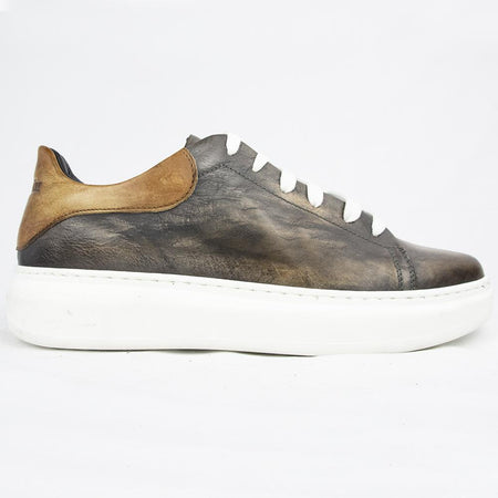 RAF 80175 SNEAKERS IN  CHESTNUT & COGNAC  .