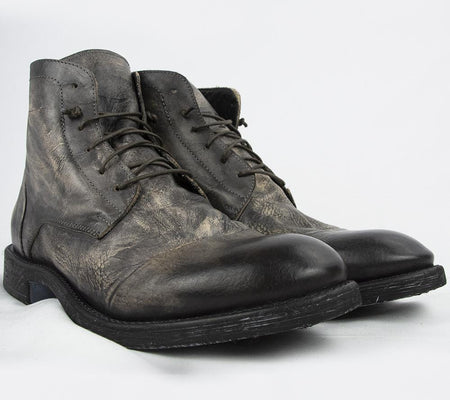 OFF 2004 ANKLE BOOTS IN WASHED CHESTNUT.