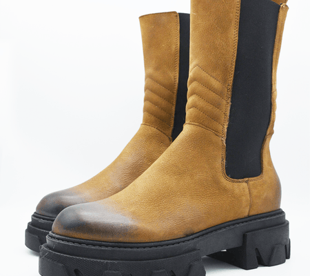 TR1011 BOOTS BRUSHED LEATHER NABUK.