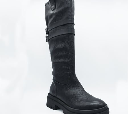 TR1020 BOOTS IN BLACK BOTTLED.