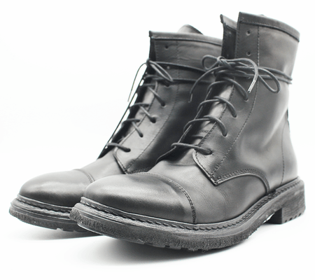 TR1001 Low Boot in black.